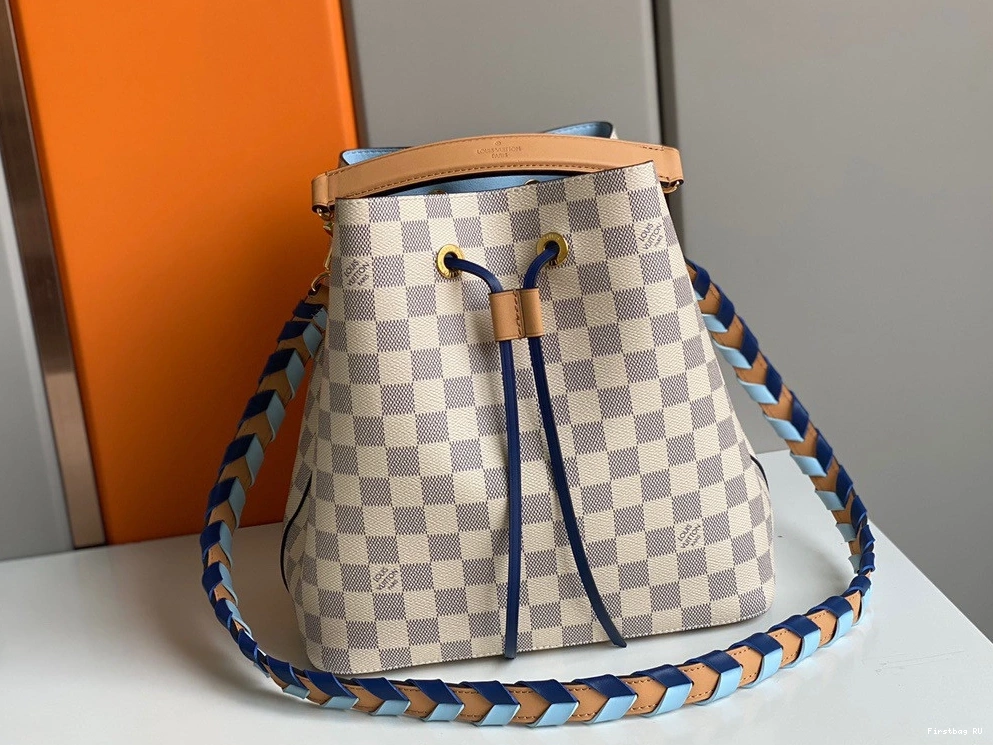 First bags ru reviews LOUIS MM NÉONOÉ VUITTON 0814